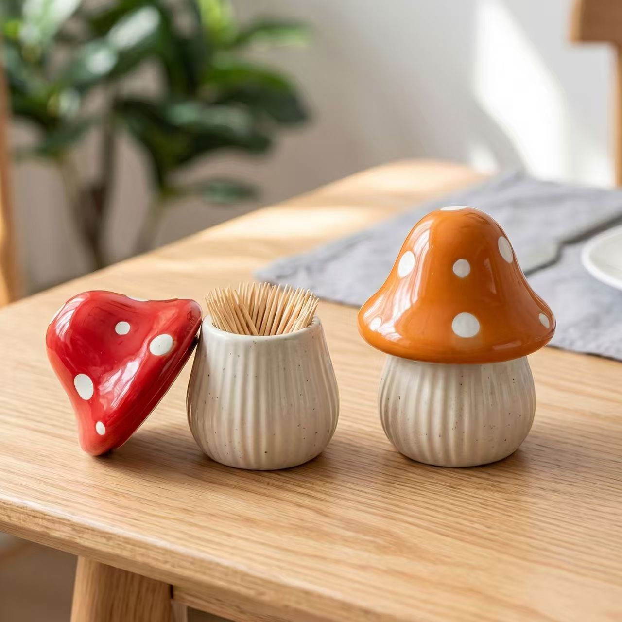 Food Storage For Room - 만화 버섯 모양 세라믹 보관 용기